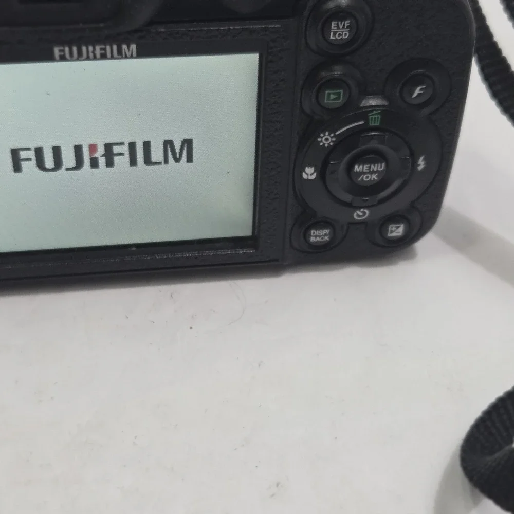 VTG Fujifilm FinePix S1000fd 10.0MP Digital Camera Black 12x‎ Zoom Tested PWC